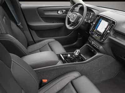 Volvo XC40 (2023) - Foto 6