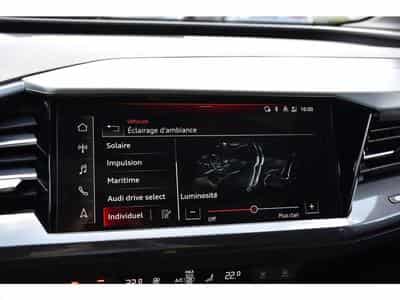 Audi e-tron (2024) - Foto 15