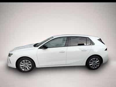 Opel Astra (2024) - Foto 2