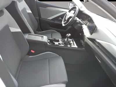 Opel Astra (2024) - Foto 7