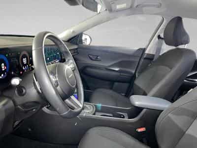 Hyundai Kona 1.0 T-GDI Techno 48V 7-DCT (2024) - Photo 4