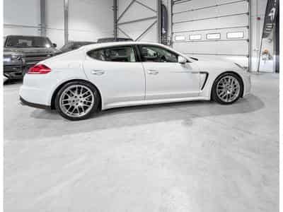 Porsche Panamera Panamera E-Hybrid S /20/Bi-Xenon/PANO/360°/Leder (2014) - Photo 12