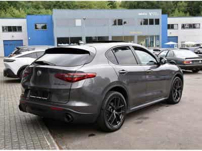 Alfa-Romeo Stelvio 2.0T Q4 Sprint TO CUIR MEMO ACC SIDE LANE GPS CAM 1° MAIN (2020) - Photo 4