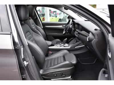 Alfa-Romeo Stelvio 2.0T Q4 Sprint TO CUIR MEMO ACC SIDE LANE GPS CAM 1° MAIN (2020) - Photo 7