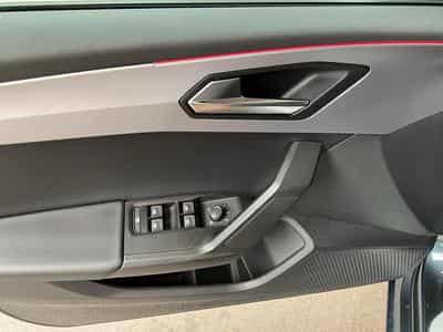 Seat Leon FR+DSG+Matrix-LED+P.Safe-DriveL+P.Vision+Navi (2025) - Photo 14