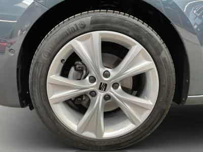 Seat Leon FR+DSG+Matrix-LED+P.Safe-DriveL+P.Vision+Navi (2025) - Photo 8