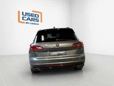 VW Touareg R-Line+V6+4M+DSG+Black-Style+Pano+AHK+Stand-H.+Luft. (2021) - Foto 7