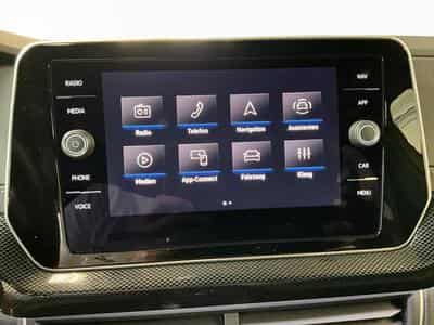 VW T-Cross R-Line+DSG+IQ-Light+RearView+Navi+AHK (2024) - Foto 13