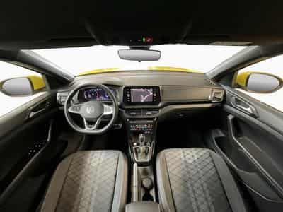 VW T-Cross R-Line+DSG+IQ-Light+RearView+Navi+AHK (2024) - Foto 2