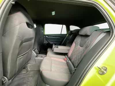Skoda Octavia RS+DSG+Head.Up+P.Ass.-Drive+ (2025) - Foto 15