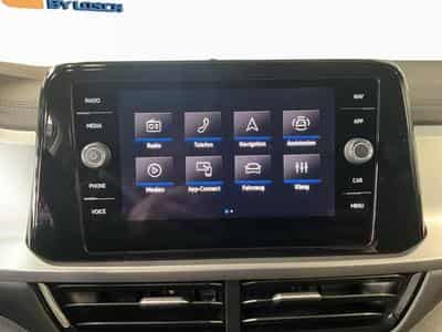 VW T-Roc Life+DSG+P.Travel+P.Select+RearView+LED (2025) - Foto 13