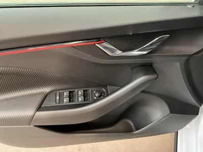 Skoda Scala Monte-Carlo+LED+NAVI+PANO+LM17+DAB (2025) - Foto 14