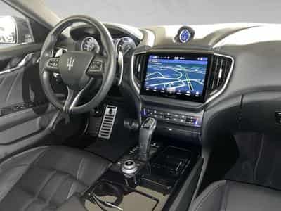 Maserati Ghibli 3.0 V6 Modena S Aut. 4x4 (2022) - Photo 6