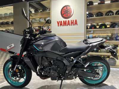 Yamaha MT09 Y-AMT (2024) - Photo 4