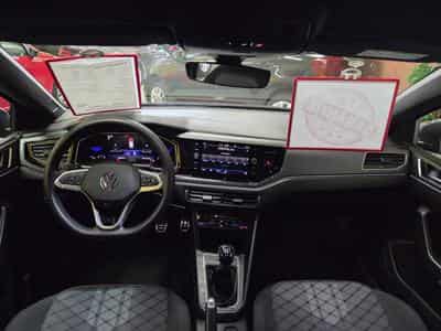 VW Polo TSI R-LINE 95CV (2023) - Photo 13