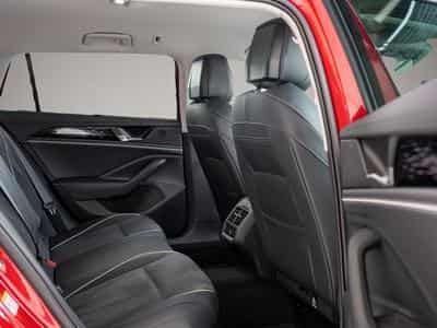 VW Passat (2025) - Foto 4