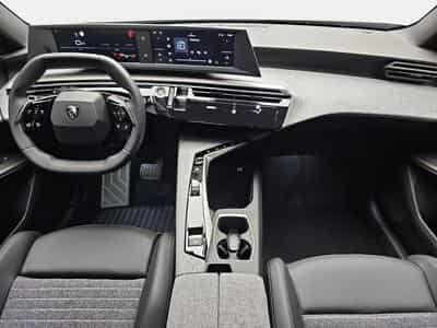 Peugeot 5008 1.2 PureTech 146 e-DSC6 ALLURE (2025) - Foto 7