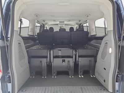 Ford Tourneo 2.0 TDCI ECOBLUE 170 L1 Titanium X (2026) - Foto 12