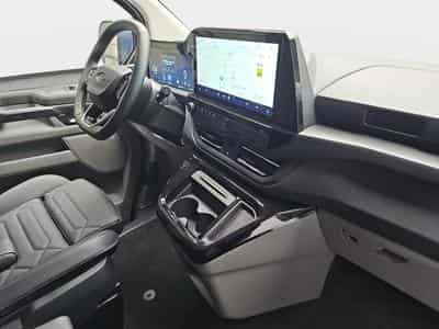 Ford Tourneo 2.0 TDCI ECOBLUE 170 L1 Titanium X (2026) - Foto 14