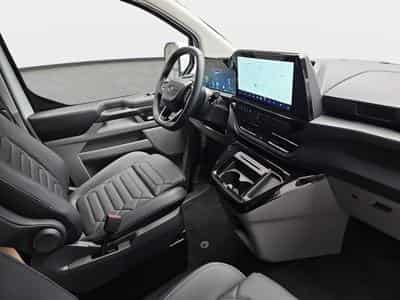 Ford Tourneo 2.0 TDCI ECOBLUE 170 L1 Titanium X (2026) - Foto 14