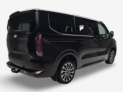 Ford Tourneo 2.0 TDCI ECOBLUE 170 L1 Titanium X (2026) - Foto 4