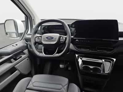 Ford Tourneo 2.0 TDCI ECOBLUE 170 L1 Titanium X (2026) - Foto 8