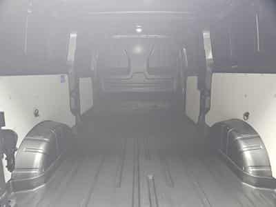 VW T6.1 2.0 TDI DSG 170 L2H1 (2026) - Foto 14