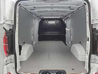 VW T6.1 2.0 TDI DSG 170 L2H1 (2025) - Foto 14