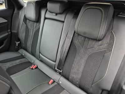 Peugeot 308 1.2 Hybrid e-DSC6 145 GT Exclusive (2026) - Foto 9