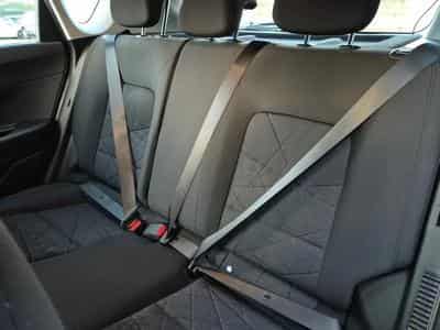 Hyundai Bayon 1.0T-GDI 90 Trend (2026) - Foto 9