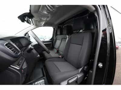 Fiat Scudo 2.0 BlueHDI EAT8 180 (2025) - Foto 6