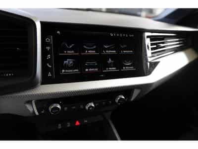 Audi A1 Advanced (2025) - Foto 6