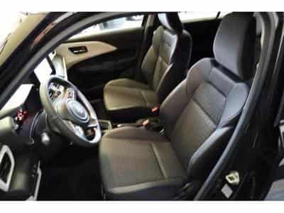 Suzuki Swift GL+ (2026) - Photo 4