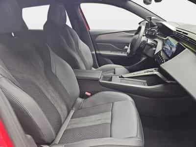 Peugeot 308 1.2 Hybrid e-DSC6 145 GT (2026) - Photo 15