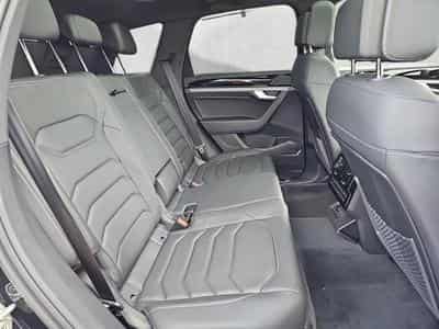 VW Touareg 3.0 TDI 210 kW 4Motion R-Line (2026) - Photo 13