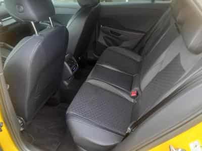 VW T-Roc R-Line 1.5 eTSI (2025) - Photo 4