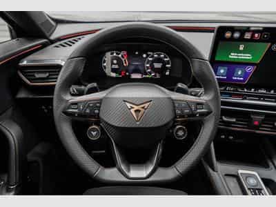 Cupra Formentor 1,5 eTSI DSG (2026) - Photo 9