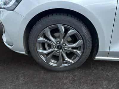 Ford Focus 1.0i ST- LINE Ecoboost (2024) - Photo 6