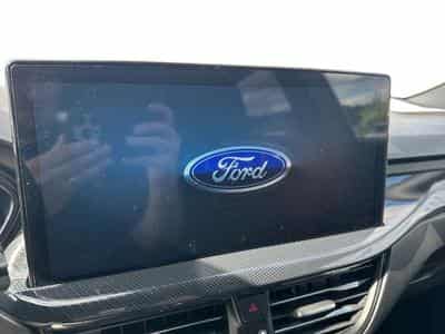 Ford Focus 1.0i ST- LINE Ecoboost (2024) - Photo 9
