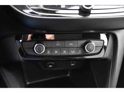 Opel Corsa 1.2 Turbo Edition AT8 REGUL LANE SIDE CAM 1° MAIN (2025) - Foto 14
