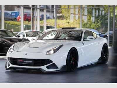 Ferrari F12 Berlinetta Berlinetta *Einzelstück *Carbon *Lift *22 * (2015) - Photo 1