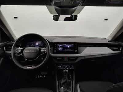 Skoda Kamiq 1.0 TSI 115cv DSG Selection CARPLAY / FULL LED / CAMERA (2026) - Photo 8