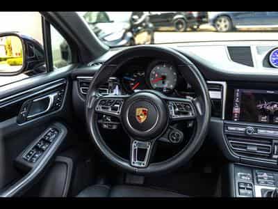 Porsche Macan II 3.0 S PDK (354 CH) – JET BLACK METALLIC (2020) - Photo 11