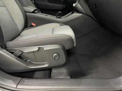 Volvo XC40 Core (2024) - Photo 15