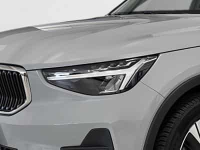 Volvo XC40 Core (2025) - Photo 3