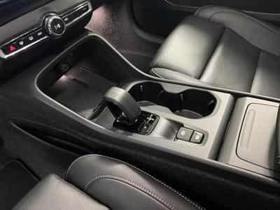 Volvo XC40 Core (2025) - Photo 8