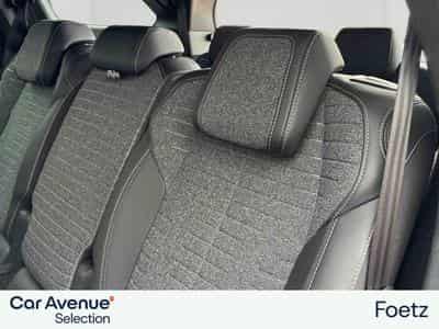 PEUGEOT 5008 Hybrid 145ch Allure e-DCS6 (2025) - Foto 9