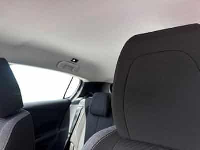 PEUGEOT 308 1.2 130ch S&S Active Pack (2024) - Foto 11