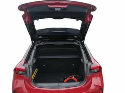 Opel Corsa 50 kWh GS Line (2023) - Foto 5