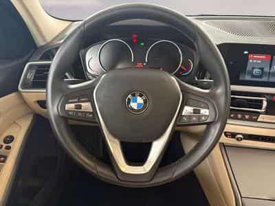 BMW 330 i Advantage (2020) - Photo 11
